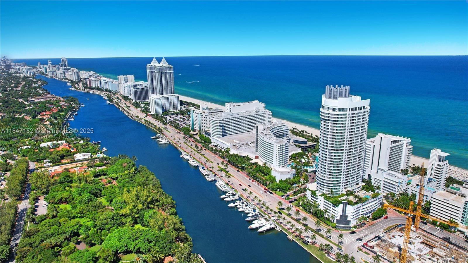 4401 Collins Ave 2315/2317