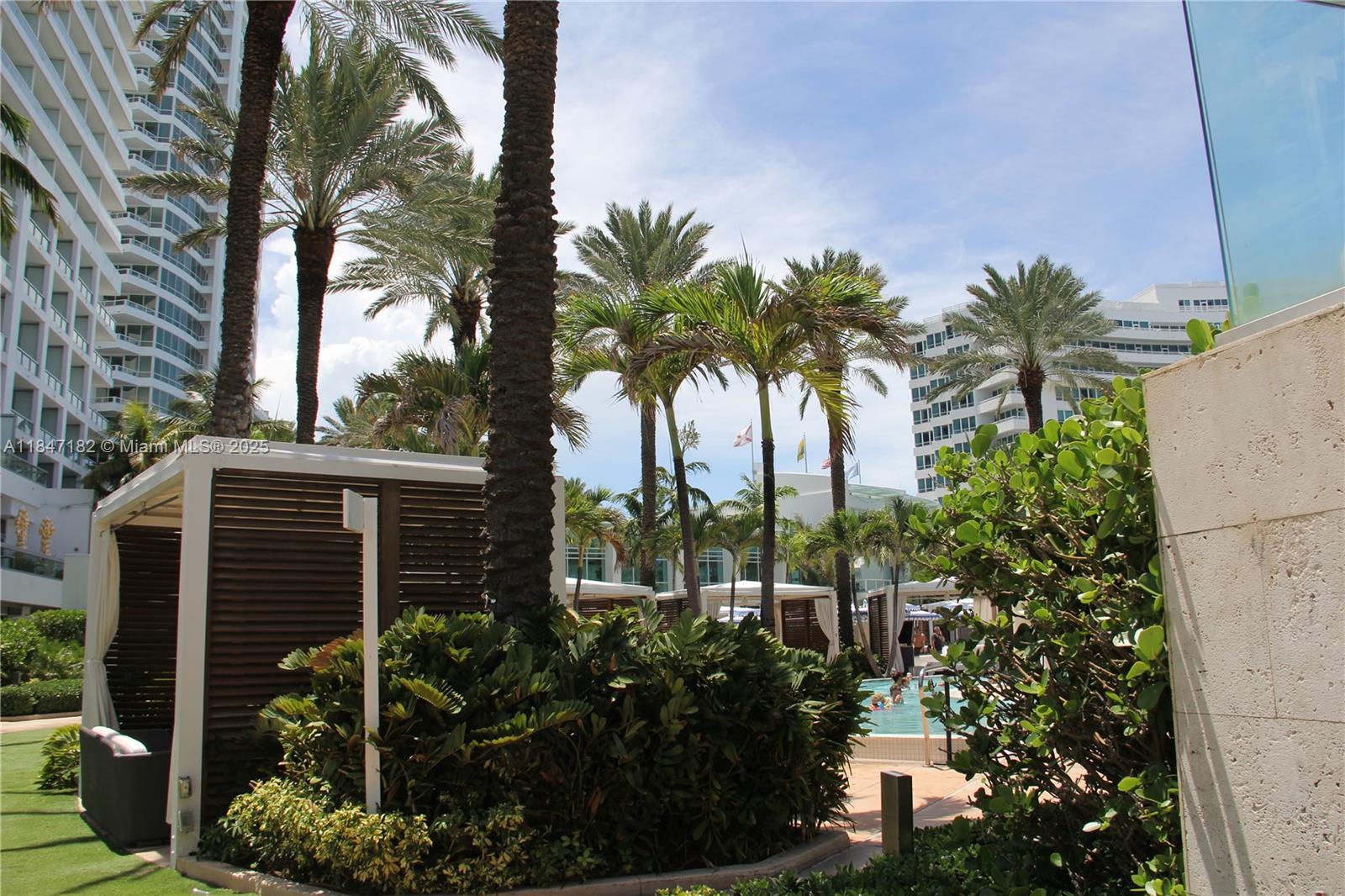 FONTAINEBLEAU II CONDO - Residential