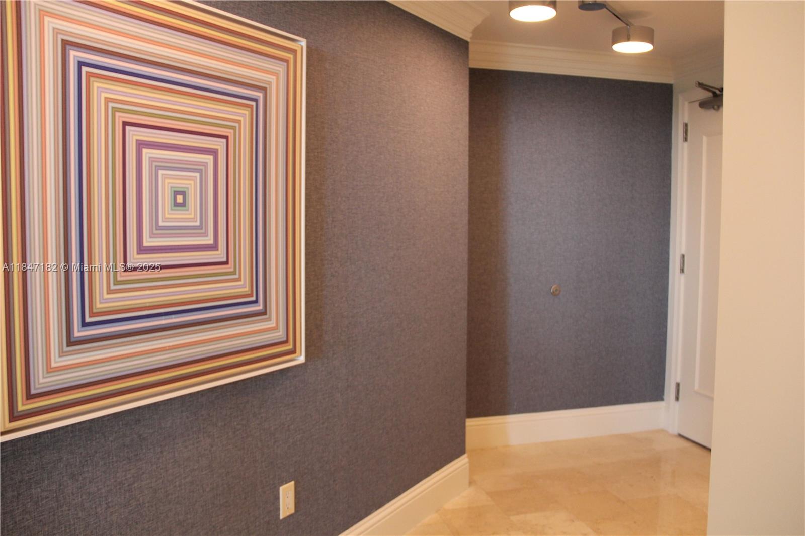 FONTAINEBLEAU II CONDO - Residential