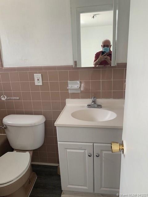 GABLES EDGE CONDO - Residential Lease