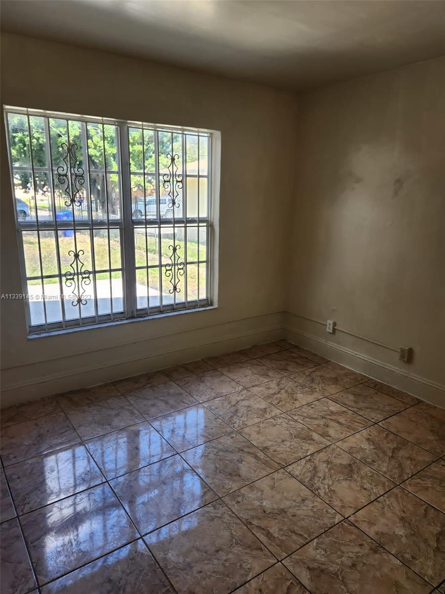 ALLAPATTAH SCH SUB - Residential