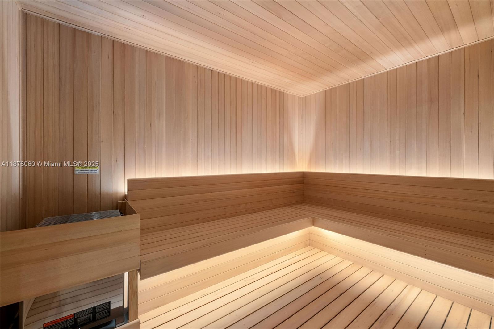 MR. C'S RESIDENCES - Residential Lease