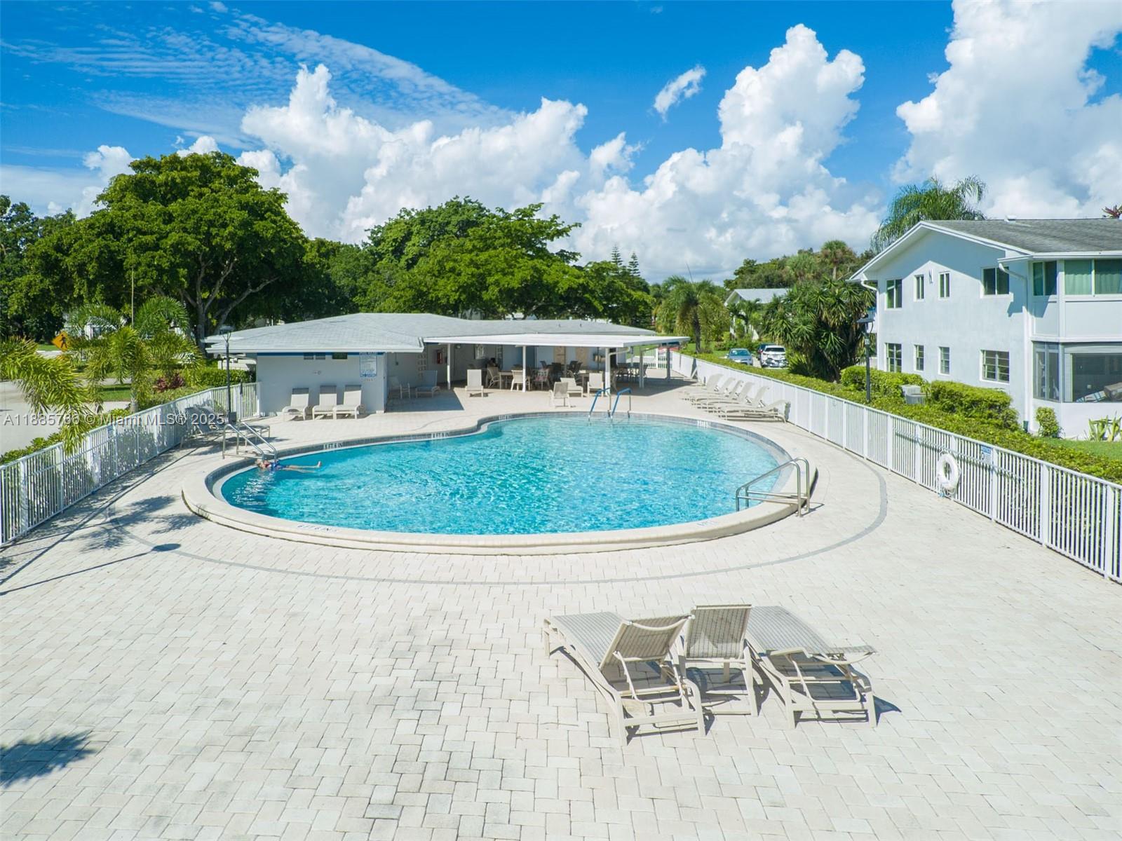 DURHAM B CONDO - Residential