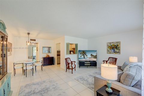 2031 Durham B 2031 Deerfield Beach FL 33442