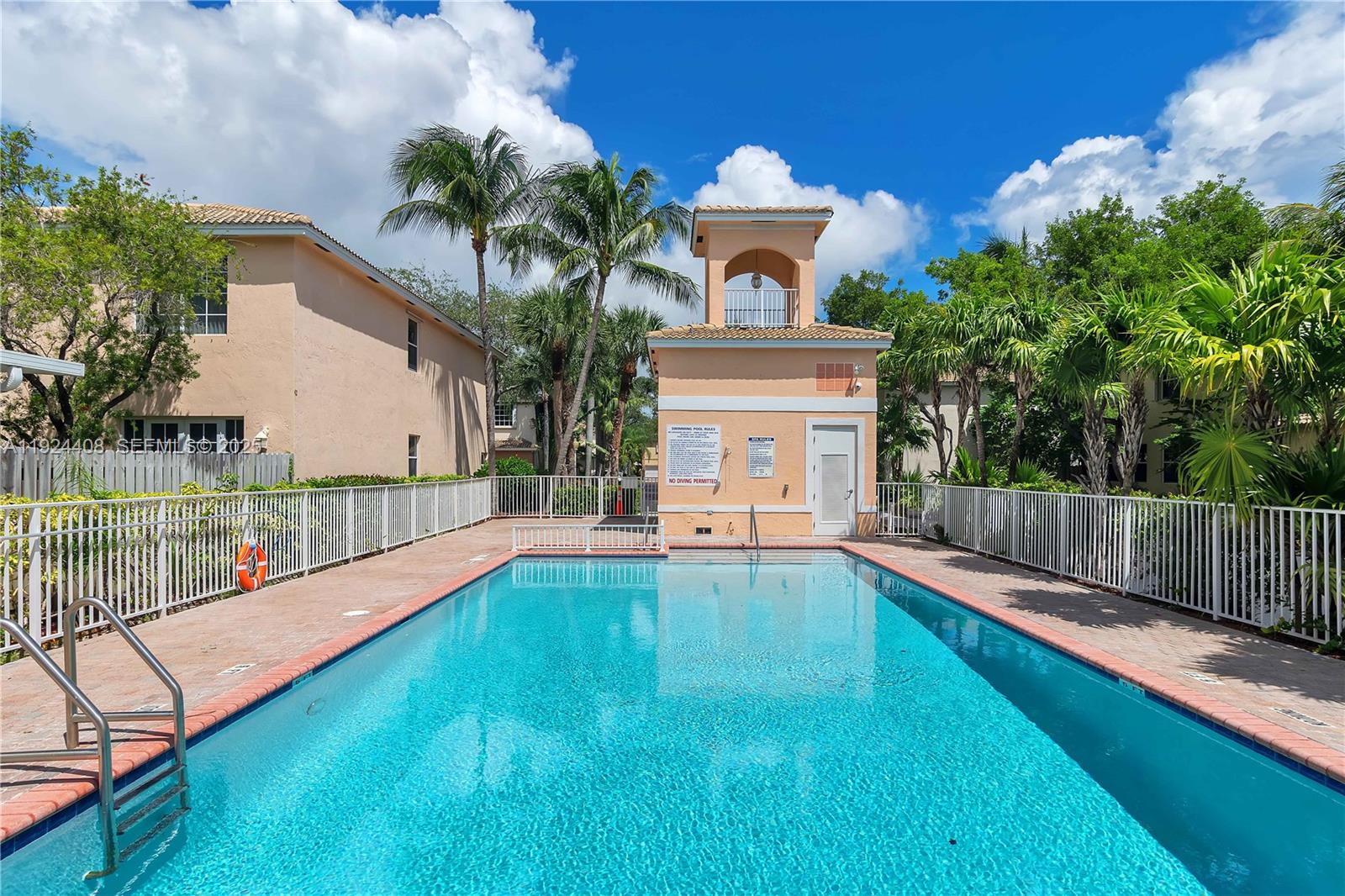 SAN MARINO VILLAGE - Residential Lease