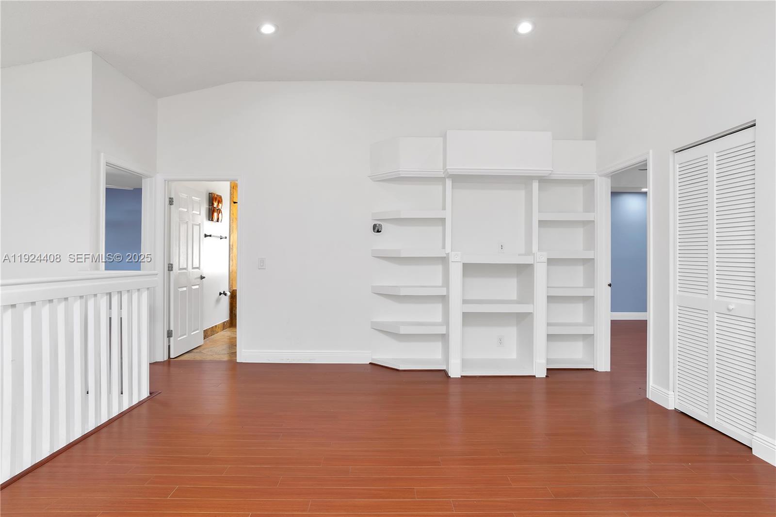 SAN MARINO VILLAGE - Residential Lease