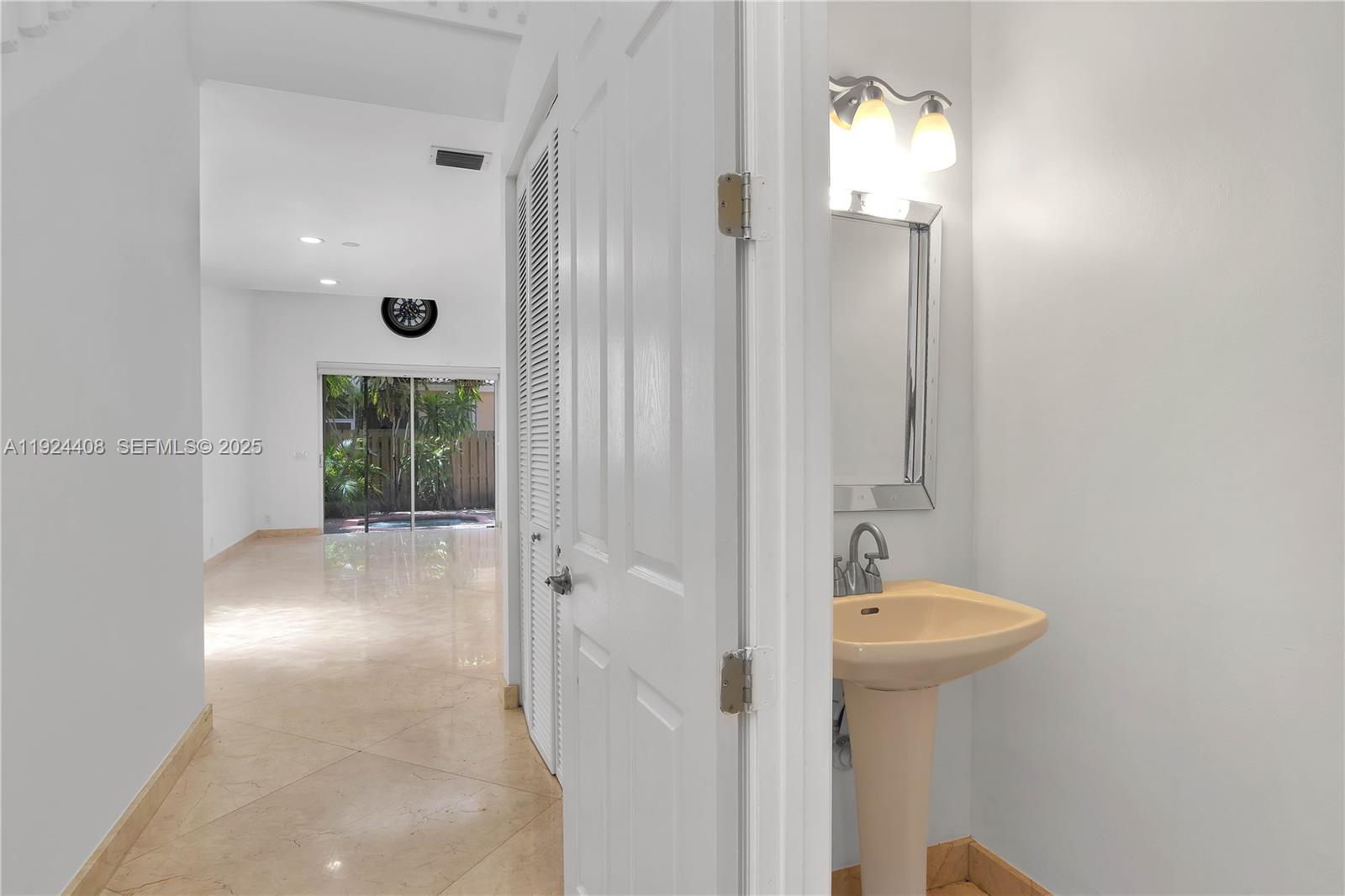 SAN MARINO VILLAGE - Residential Lease