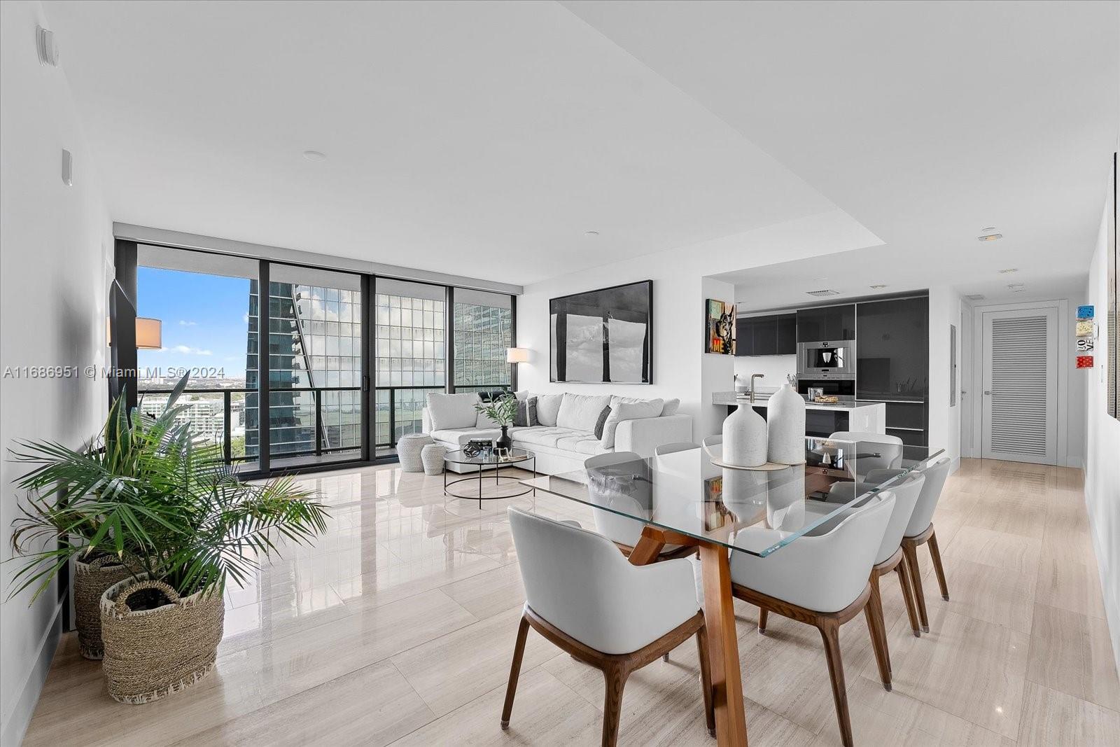 Property for Sale at 1451 Brickell Ave 2205, Miami, Broward County, Florida - Bedrooms: 2 
Bathrooms: 2  - $1,180,000