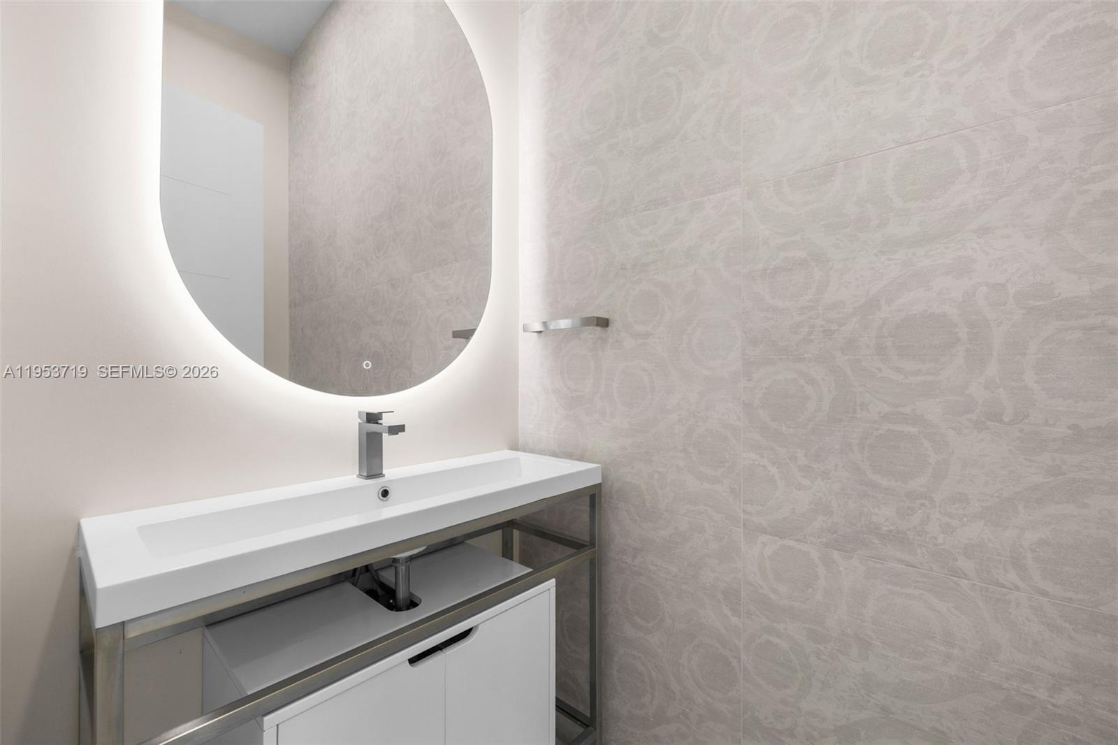 Del Mar Edge - Residential