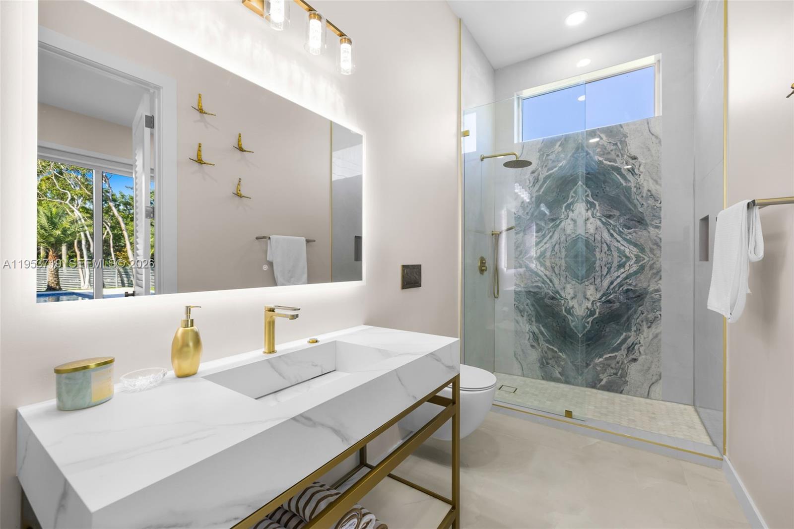 Del Mar Edge - Residential