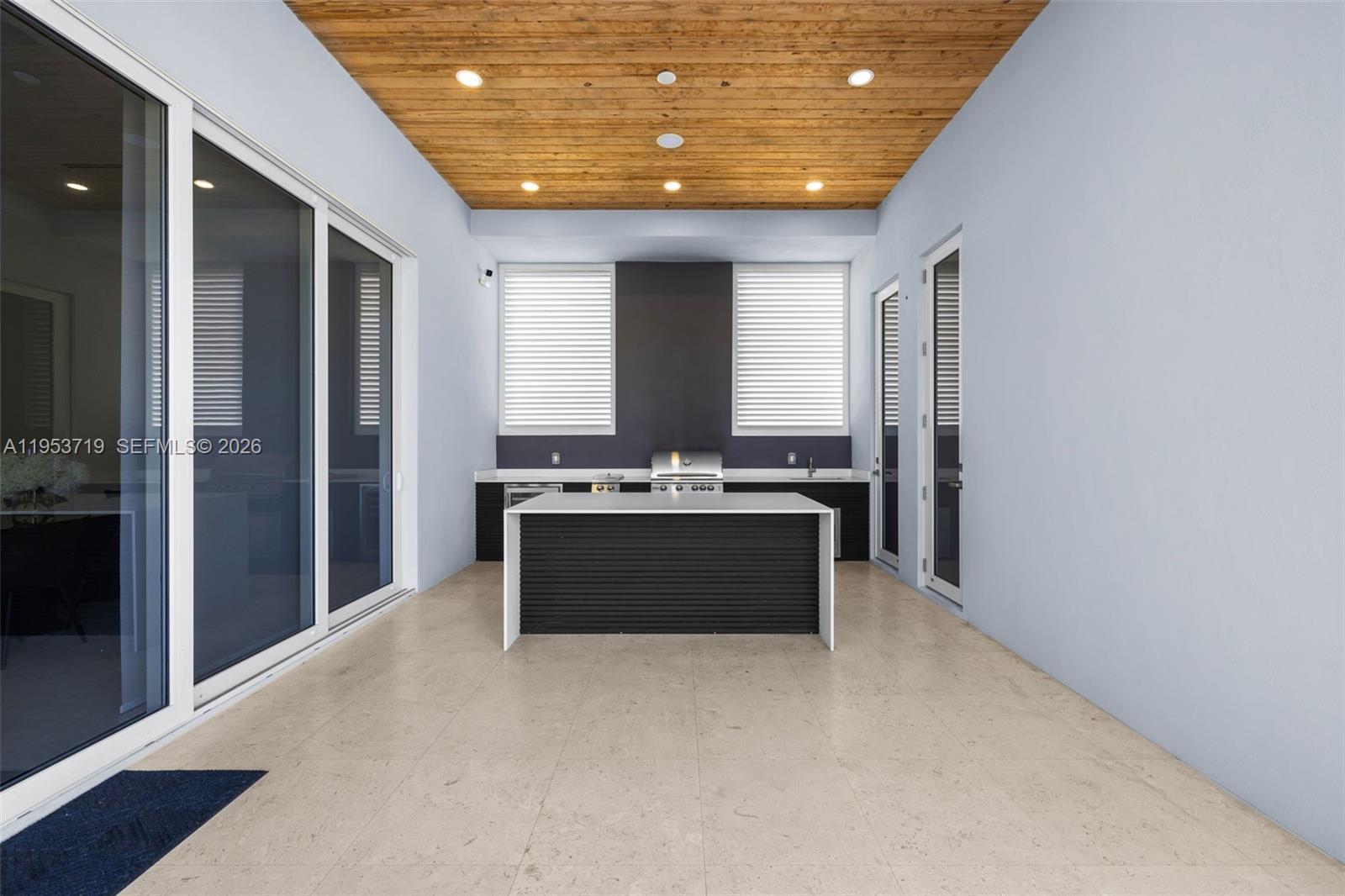 Del Mar Edge - Residential