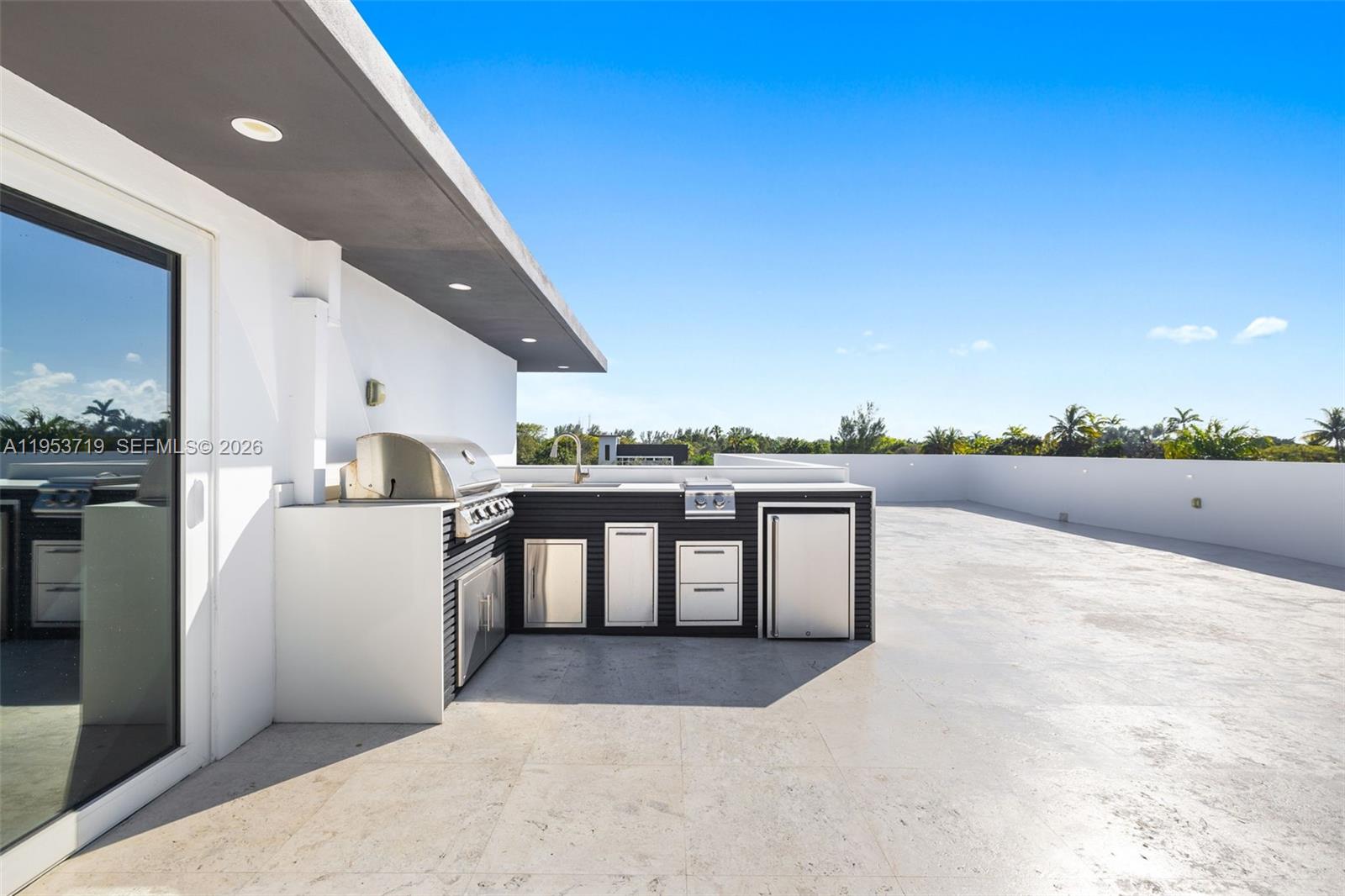 Del Mar Edge - Residential