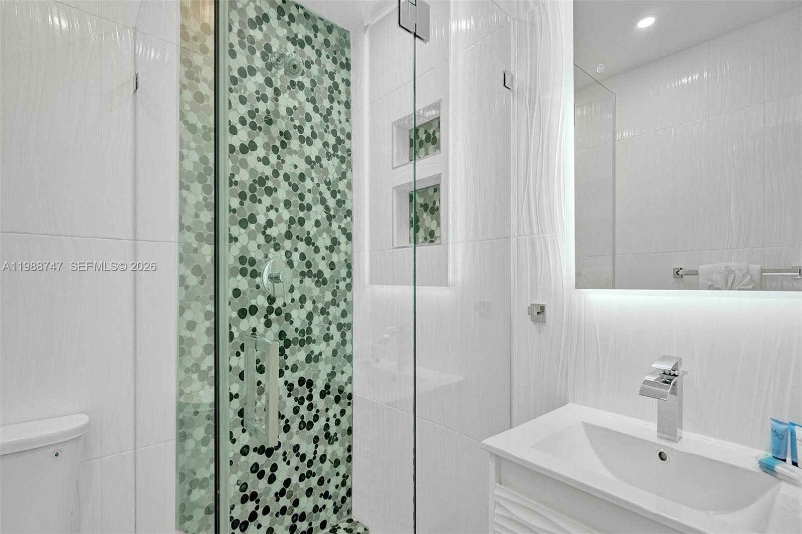 NORTH RIDGE - Residential