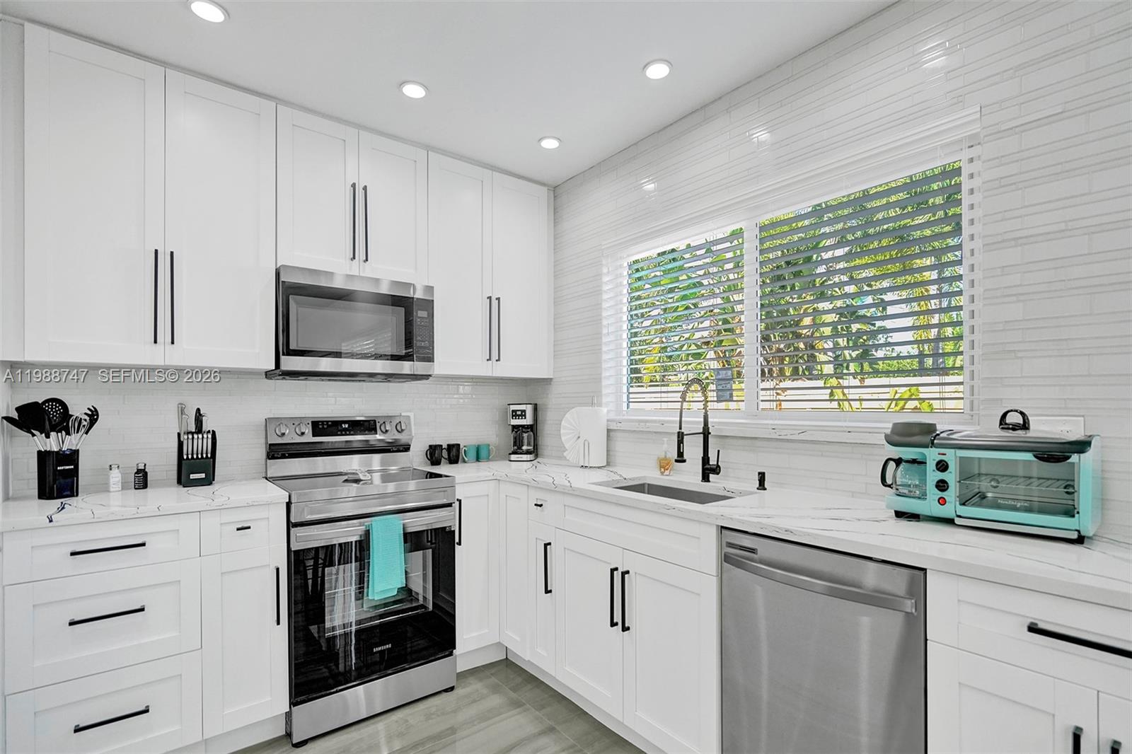 NORTH RIDGE - Residential