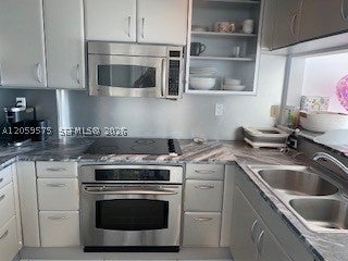 540 West Ave 713