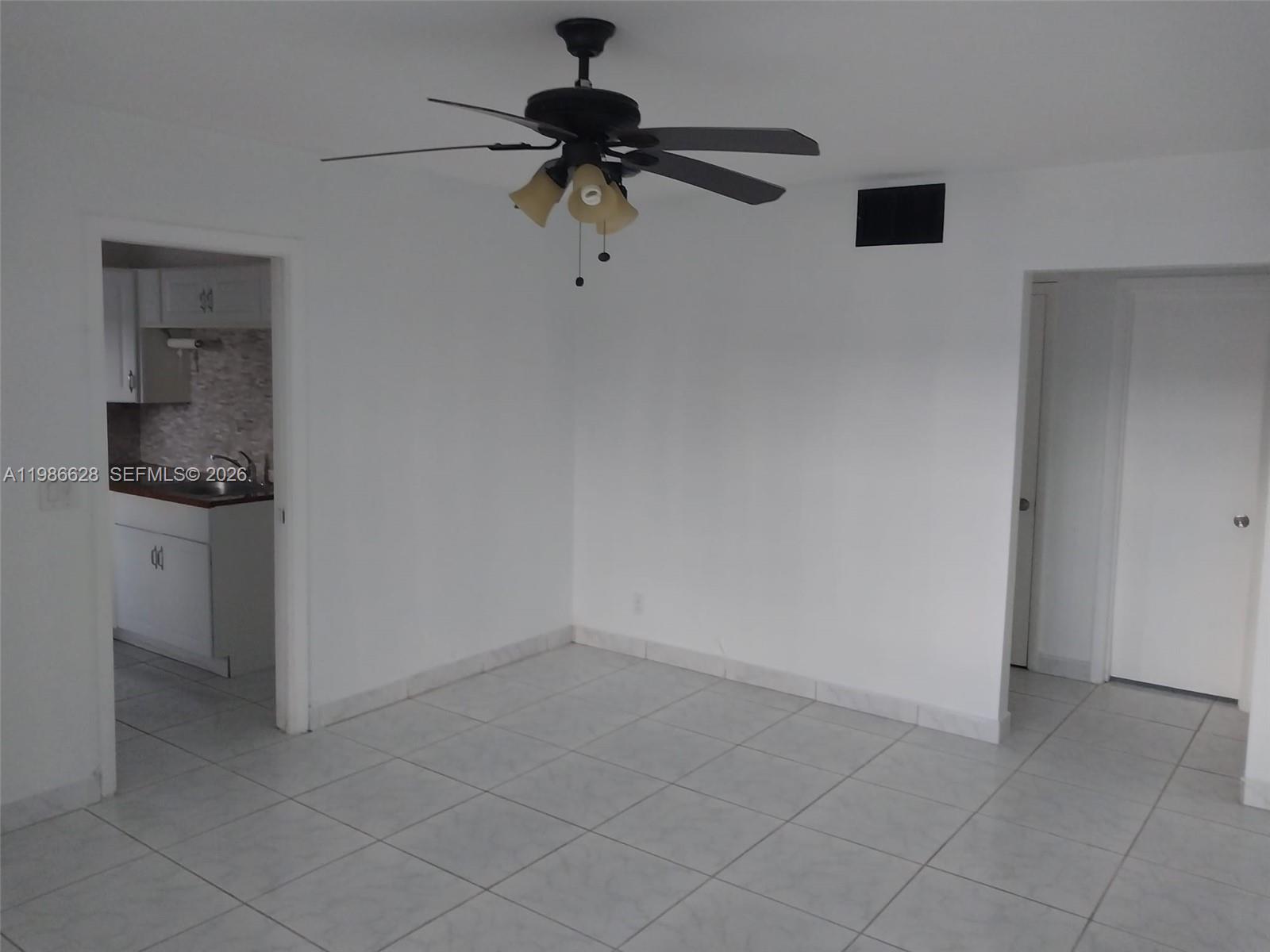 COLONIAL HOUSE CONDO - Residential Lease