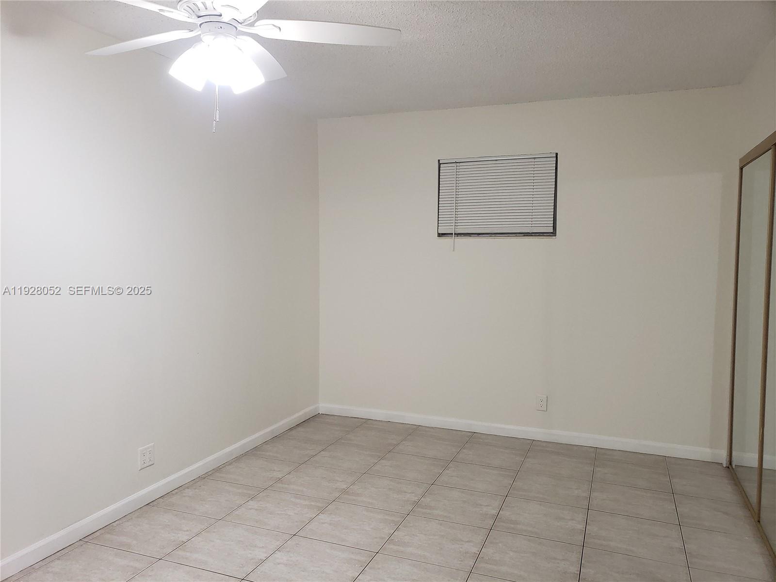 EMERALD ISLES WEST PHASE - Residential Lease