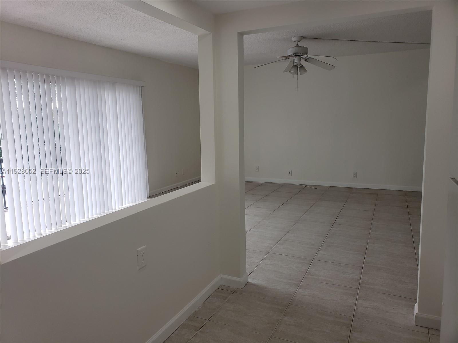 EMERALD ISLES WEST PHASE - Residential Lease