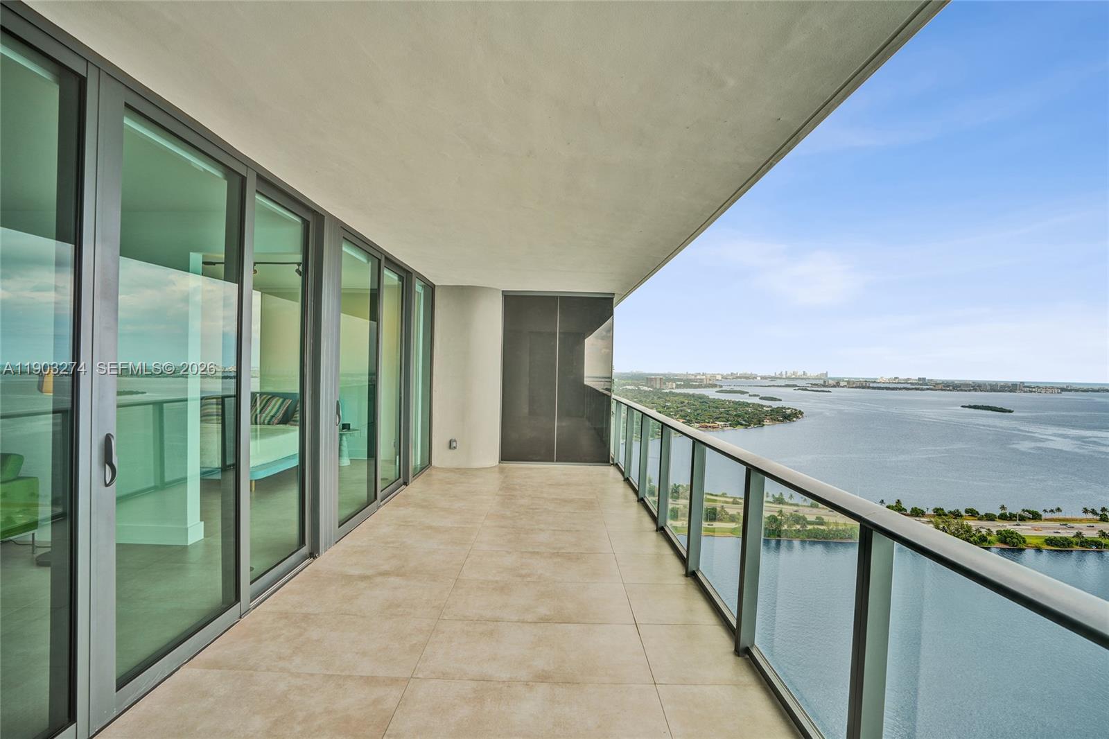 ONE PARAISO CONDO - Residential