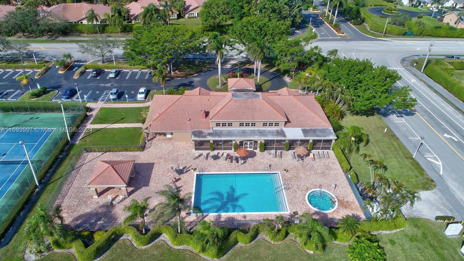 GARDENS OF SWEETWATER CON - Residential