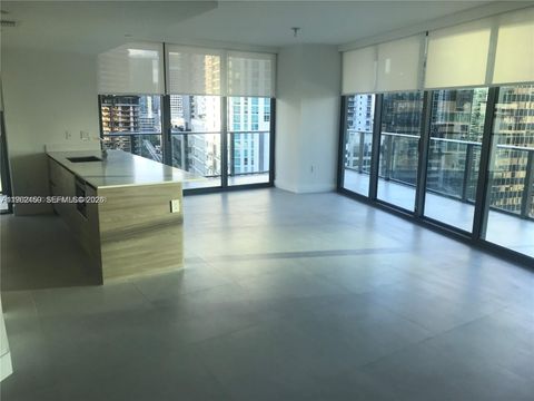 1300 S Miami Ave 1501 Miami FL 33130