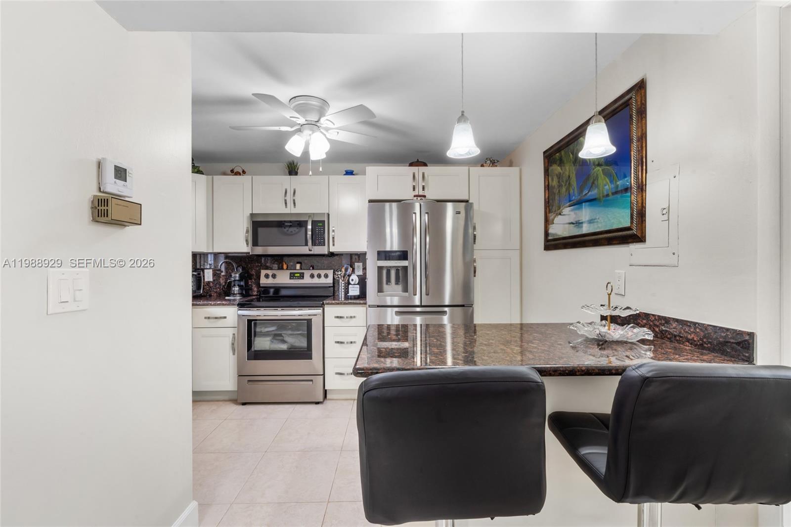 HOLLYBROOK GOLF AND - Residential