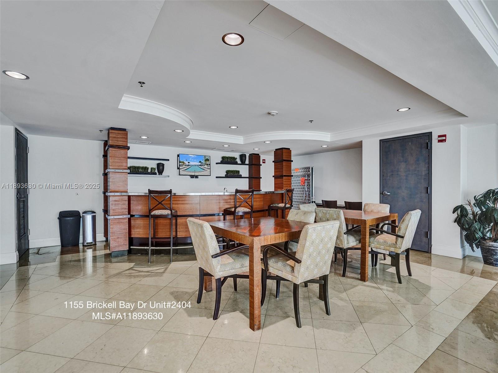 THE MARK ON BRICKELL COND - Residential