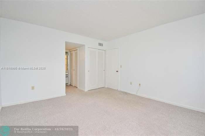 SANDALFOOT SOUTH THREE CO - Residential