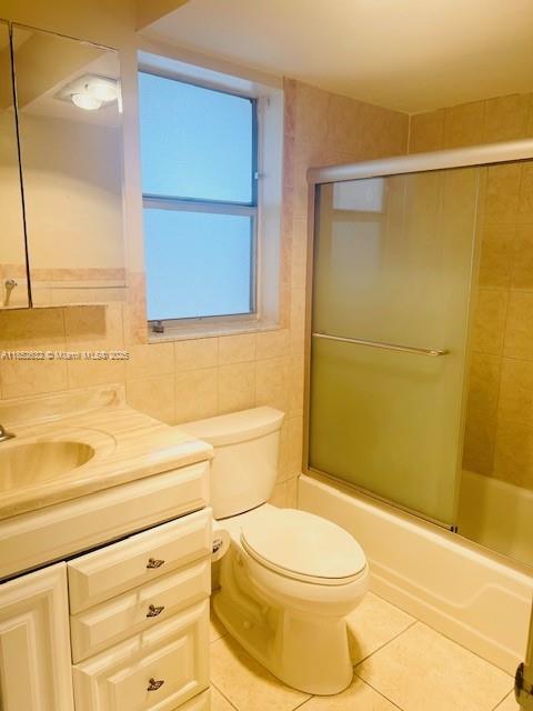 8325 Sunrise Lakes Blvd 205