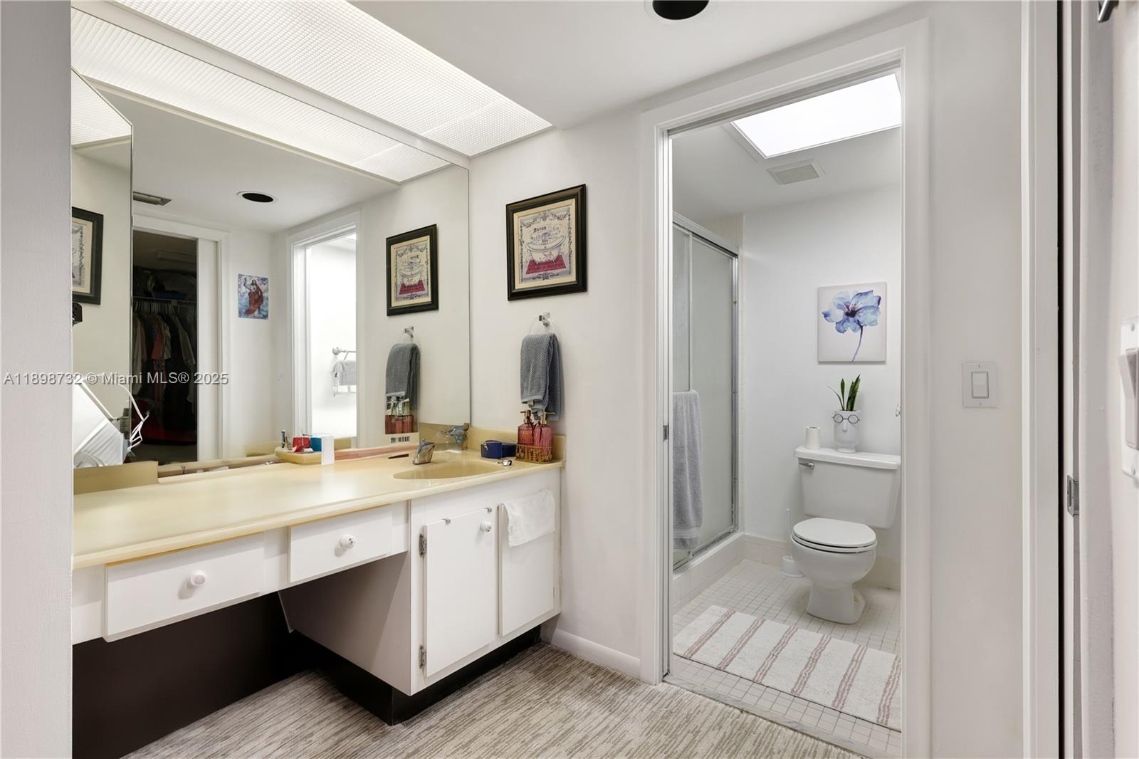 BUCKINGHAM AT CENTURY VIL - Residential Lease