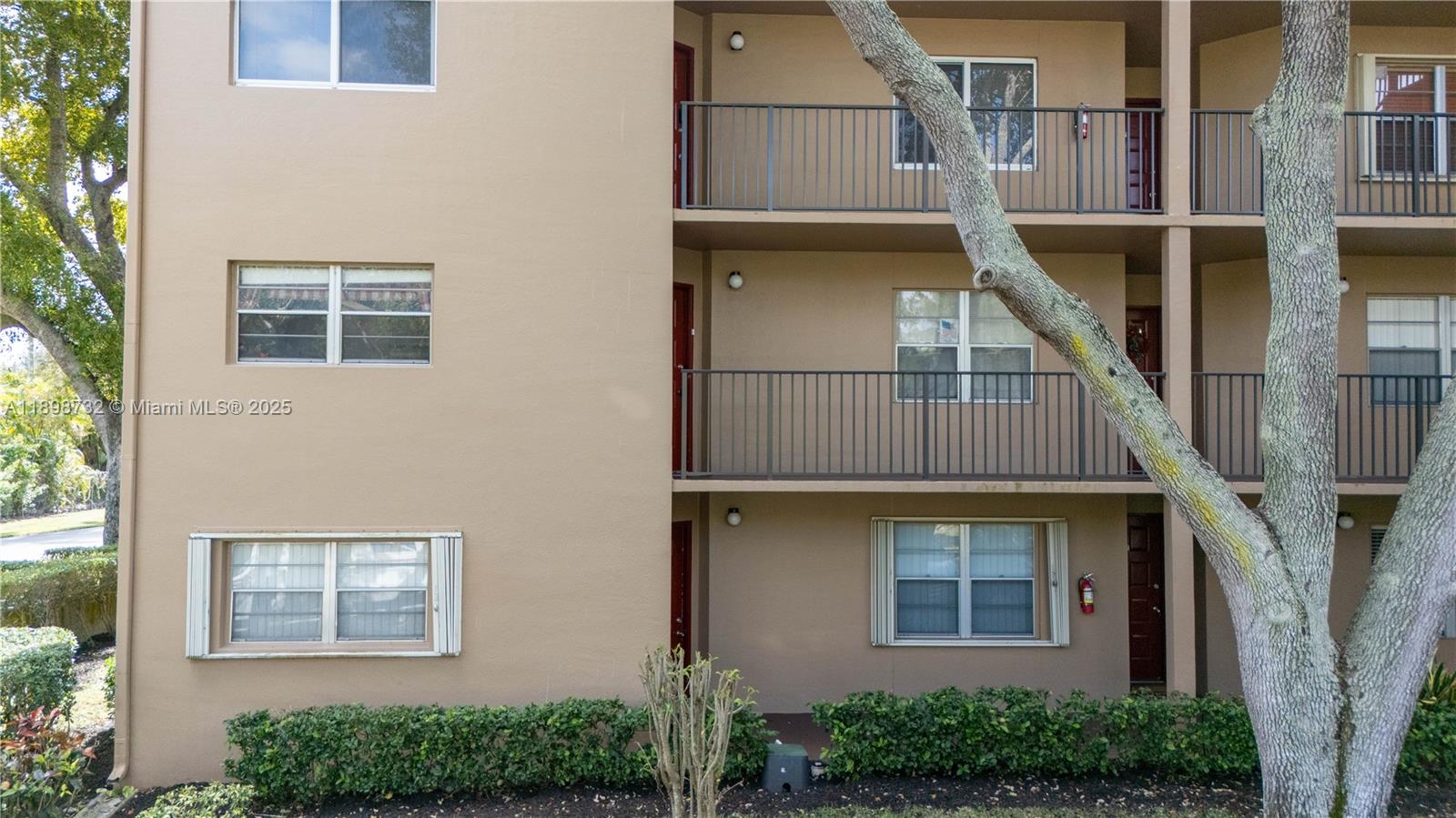 BUCKINGHAM AT CENTURY VIL - Residential Lease