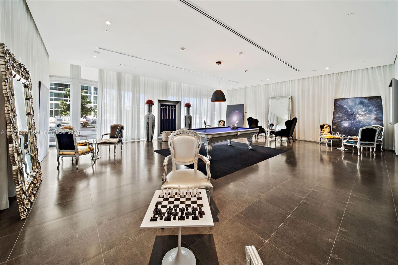 ICONBRICKELL CONDO NO 1 - Residential