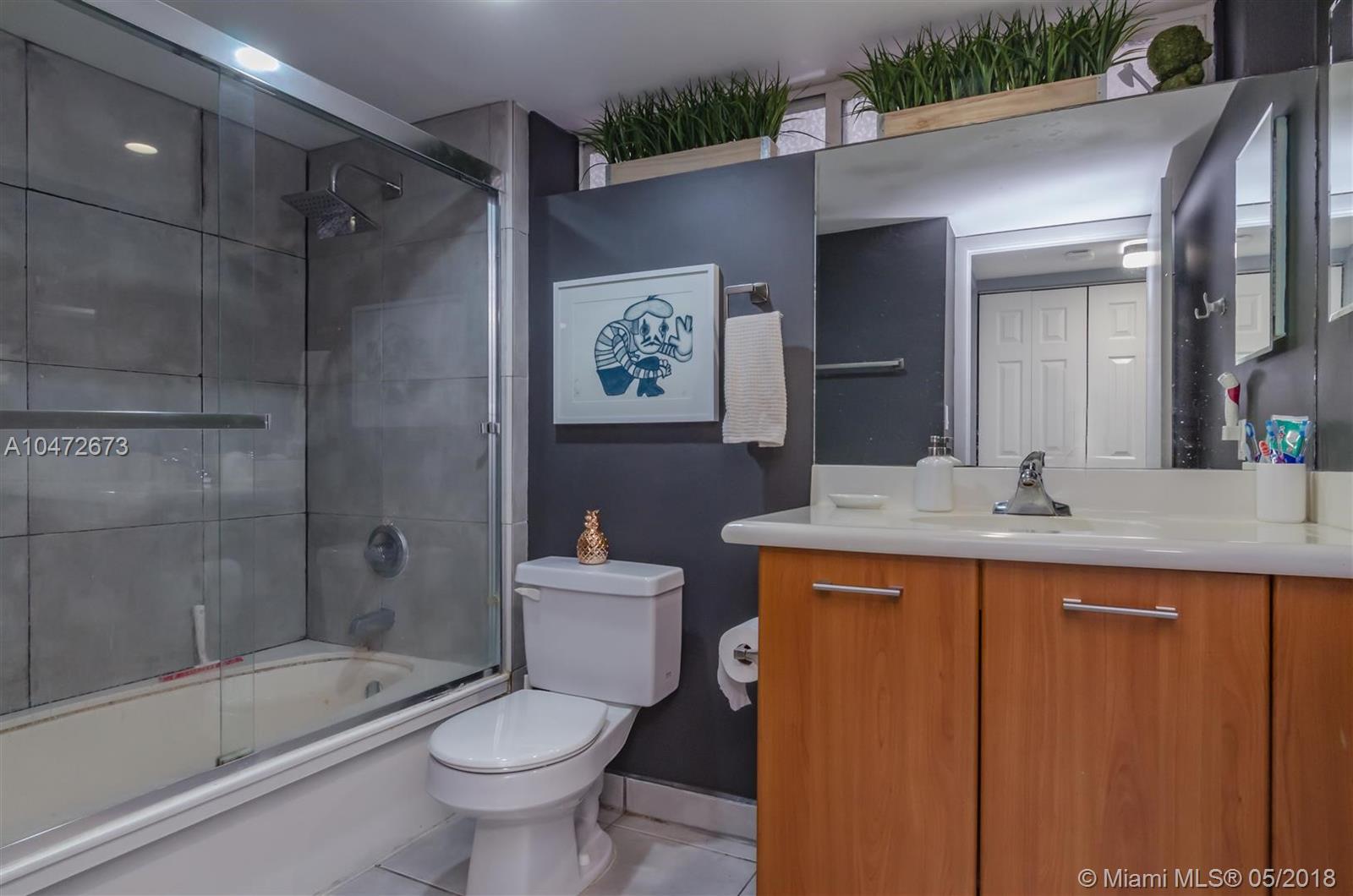 NIRVANA CONDO NO FIVE CON - Residential Lease