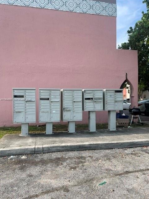 EAST VIEW GARDENS - Residential Lease