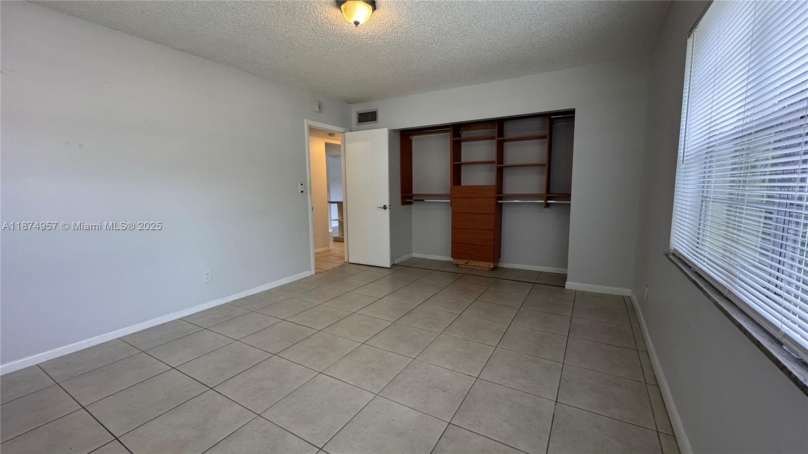 HEATHER WALK - Residential