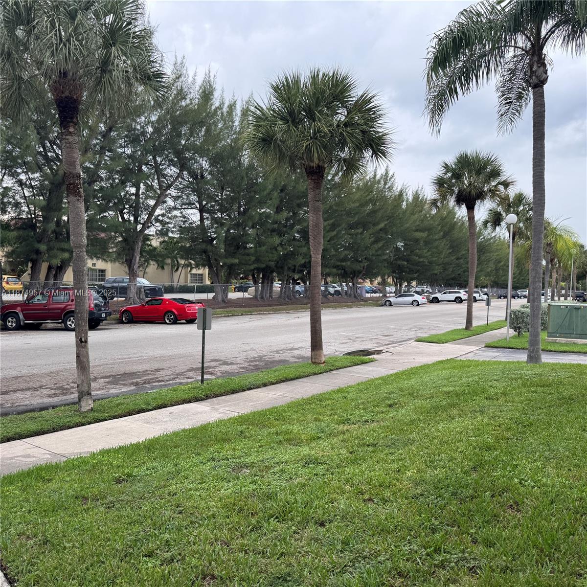 HEATHER WALK - Residential