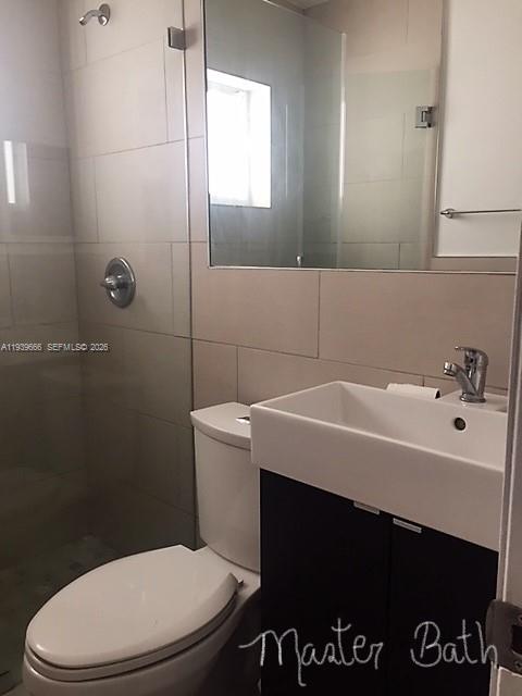 HOLLYWOOD - Residential Lease