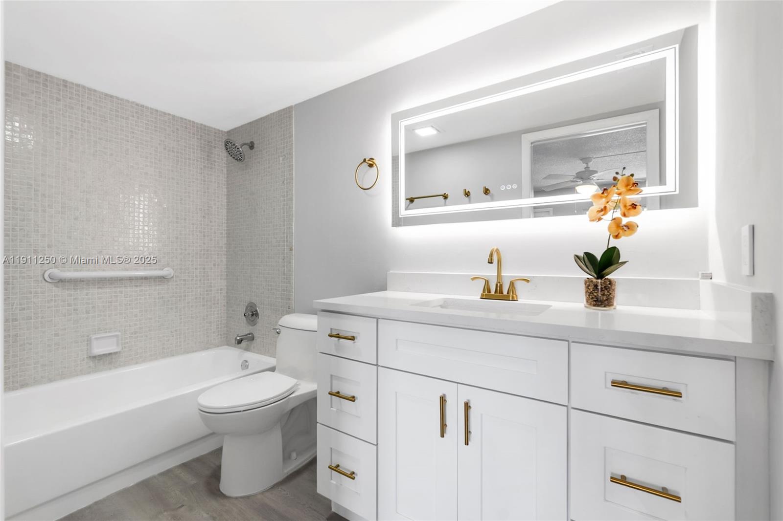 YARMOUTH AT CENTURY VILLA - Residential