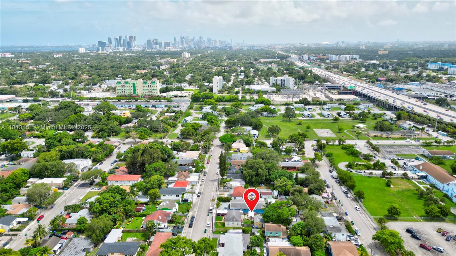7634 NW 4th Ave, Miami, FL, 33150/$395,000 3 7634 NW 4th Ave
