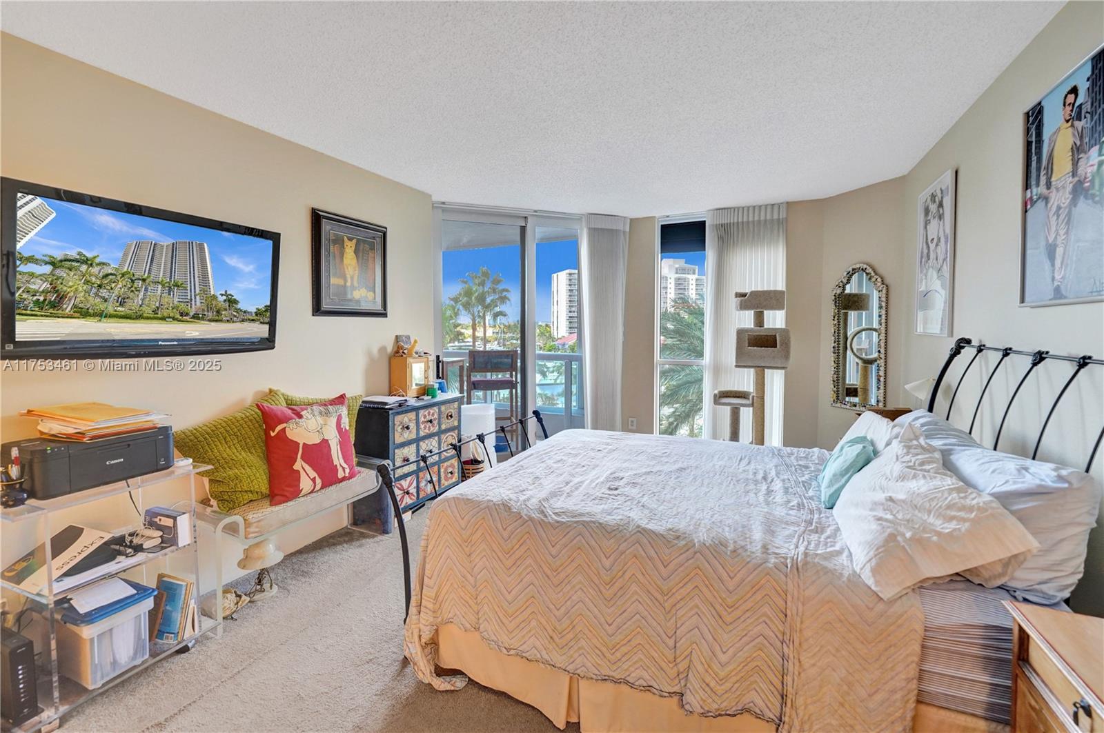 SOUTH TOWER AT THE POINT - Residential Lease