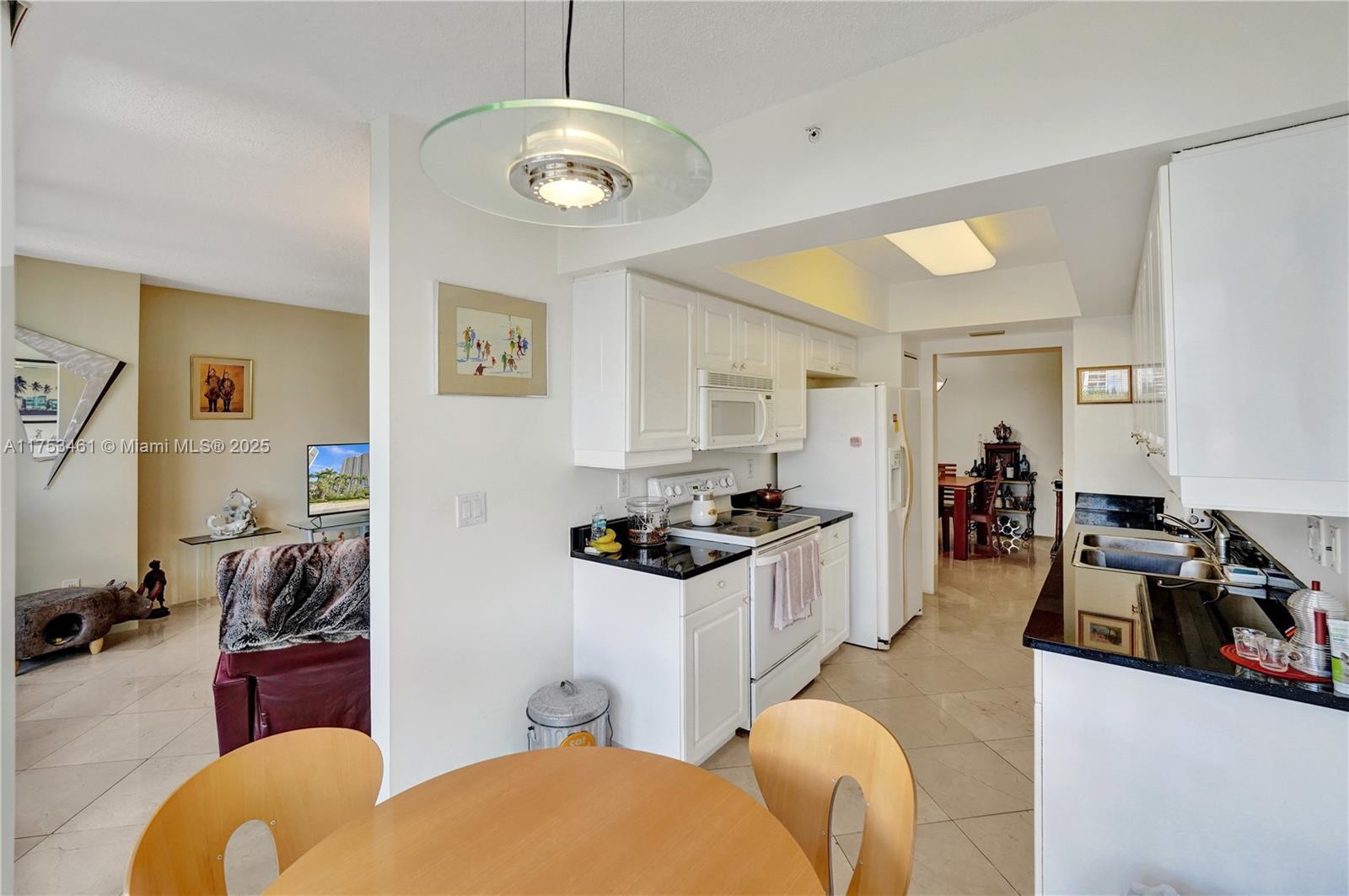 SOUTH TOWER AT THE POINT - Residential Lease