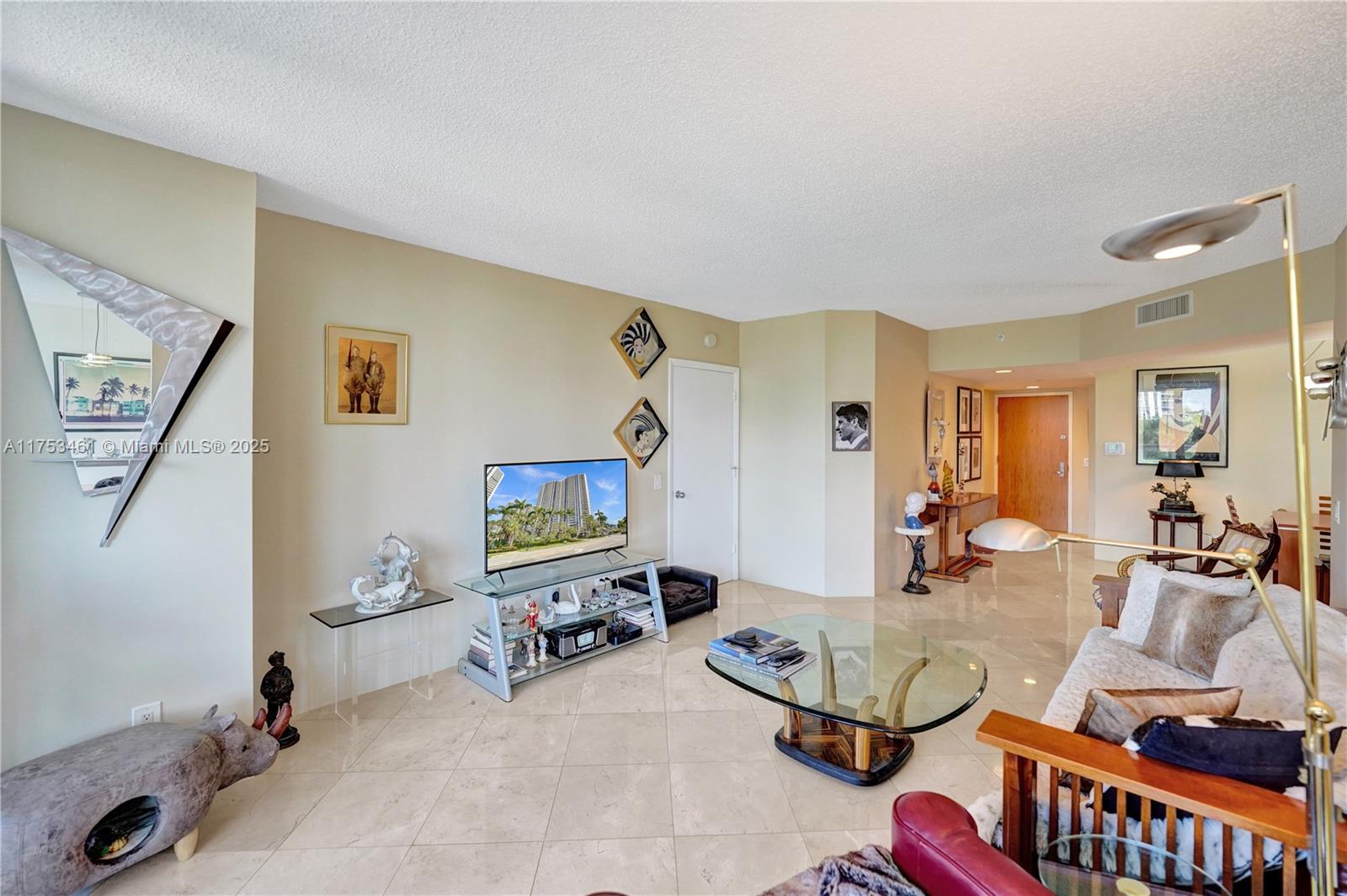 SOUTH TOWER AT THE POINT - Residential Lease