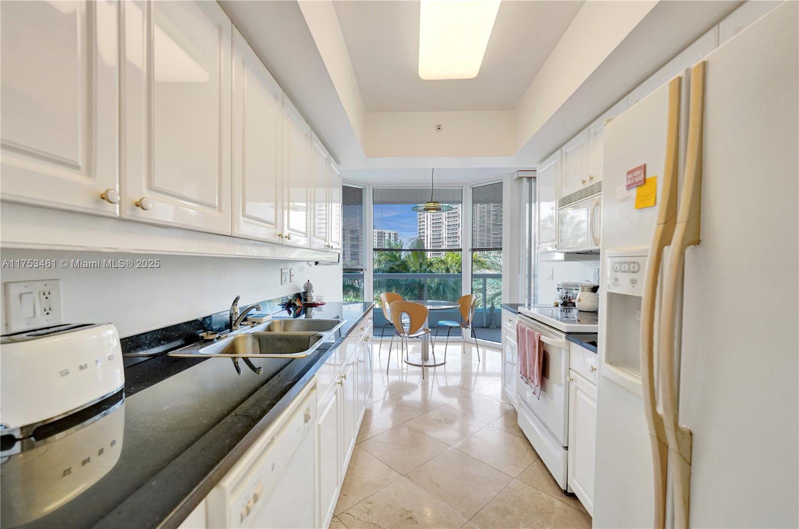 SOUTH TOWER AT THE POINT - Residential Lease