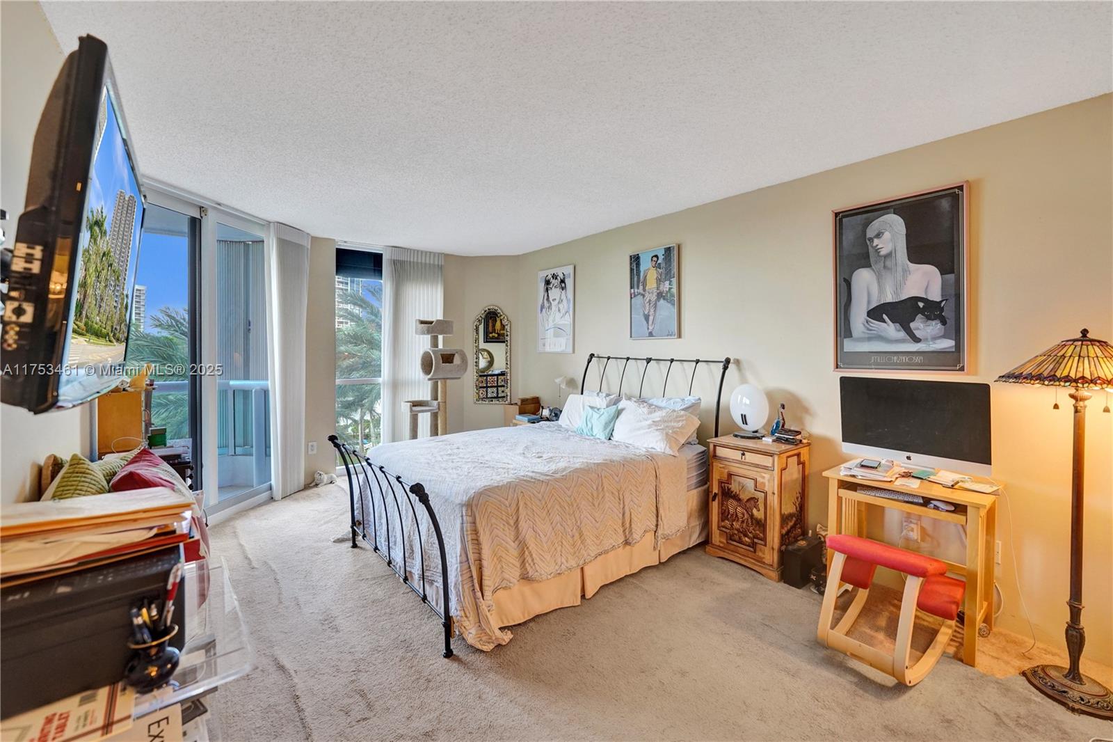 SOUTH TOWER AT THE POINT - Residential Lease