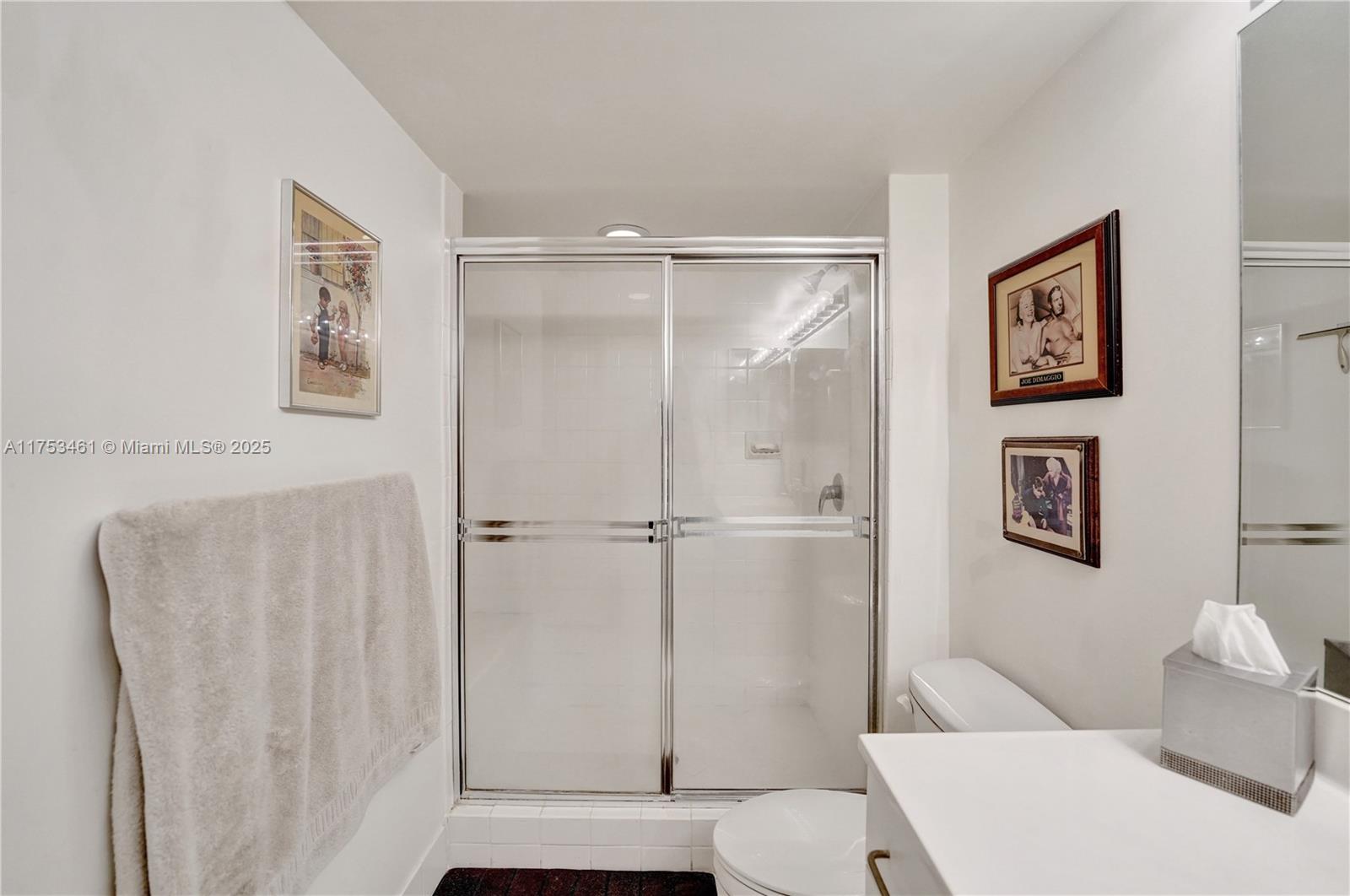 SOUTH TOWER AT THE POINT - Residential Lease