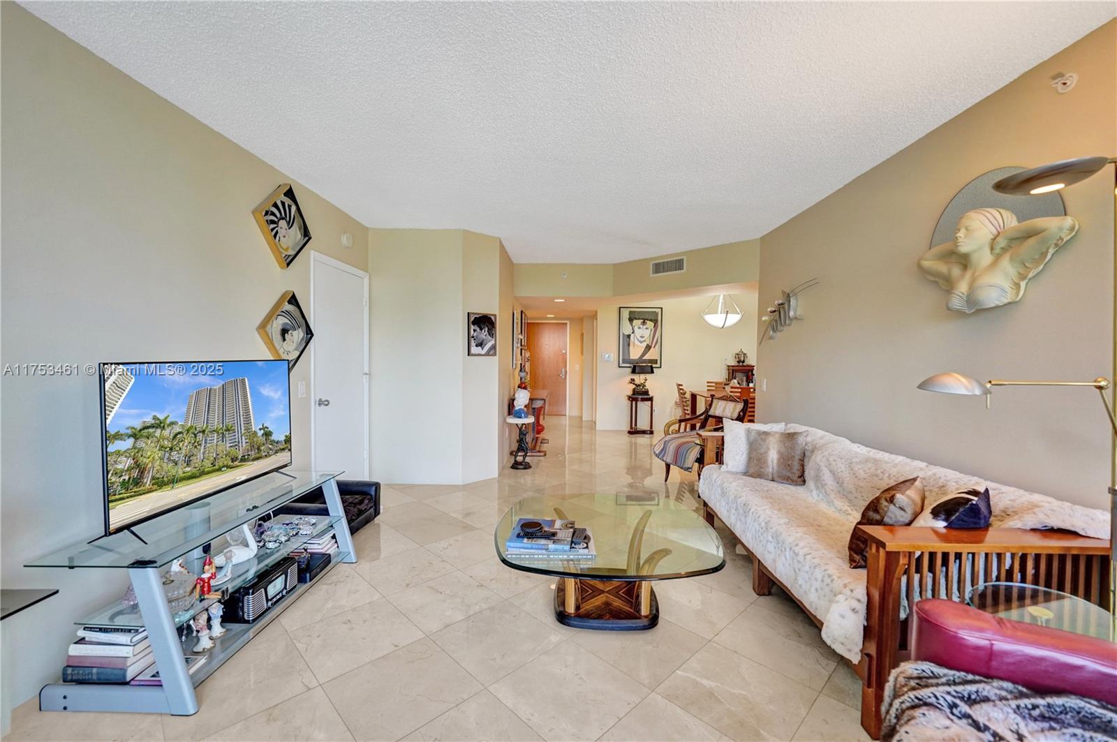 SOUTH TOWER AT THE POINT - Residential Lease