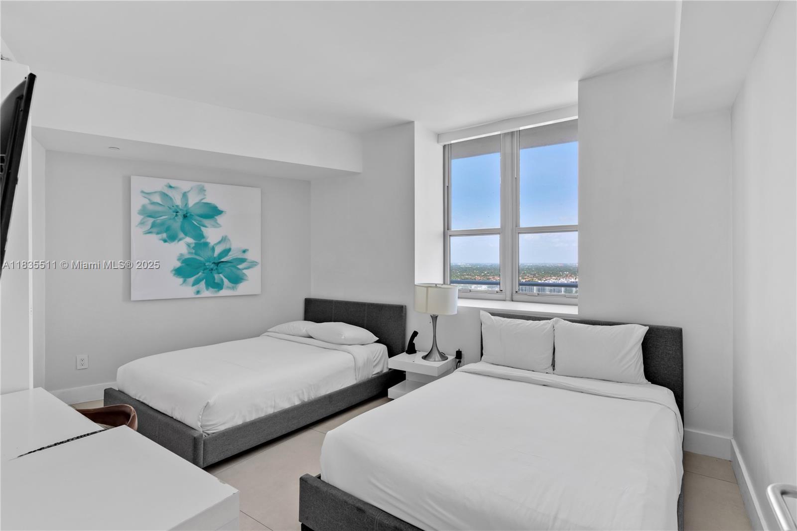 4111 SOUTH OCEAN DRIVE CO - Residential