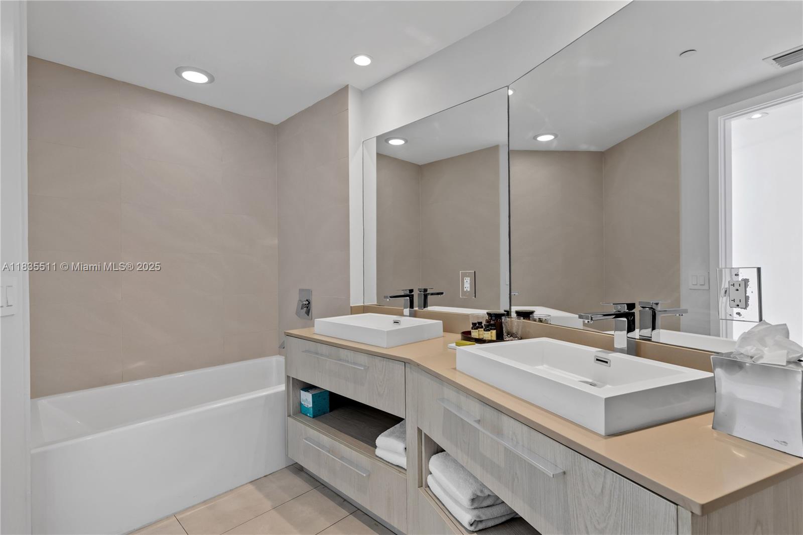 4111 SOUTH OCEAN DRIVE CO - Residential