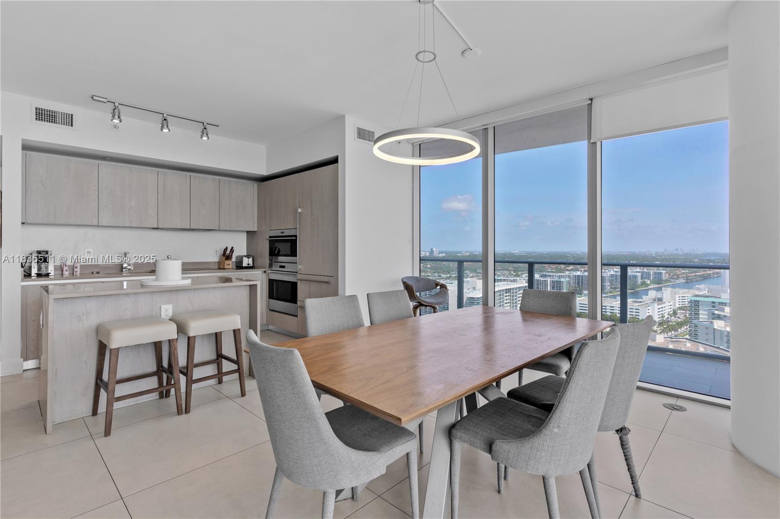 4111 SOUTH OCEAN DRIVE CO - Residential