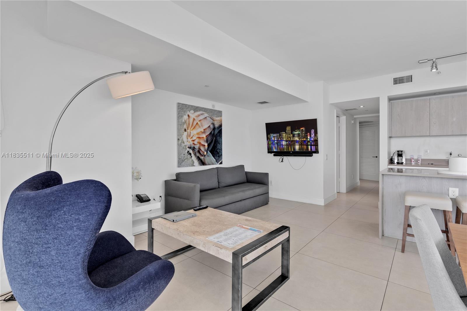 4111 SOUTH OCEAN DRIVE CO - Residential